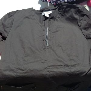 Scrub shirt